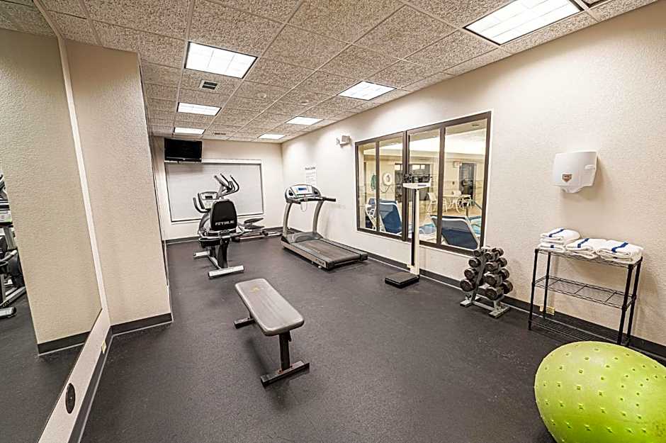 Holiday Inn Express Hotel & Suites East Lansing By IHG