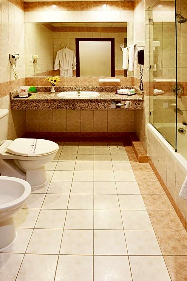 La Rosa Hotel, Juffair