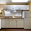 Extended Stay America Suites - Kansas City - Country Club Plaza