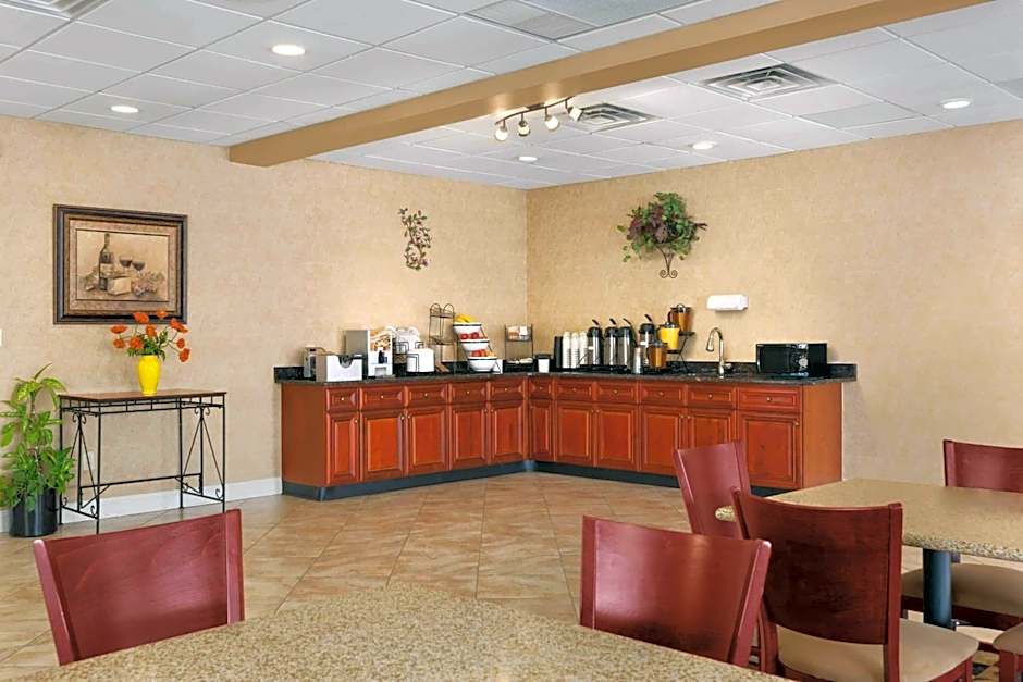 Baymont by Wyndham Latham Albany Airport