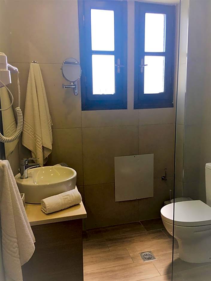 Georges Estates Hotel