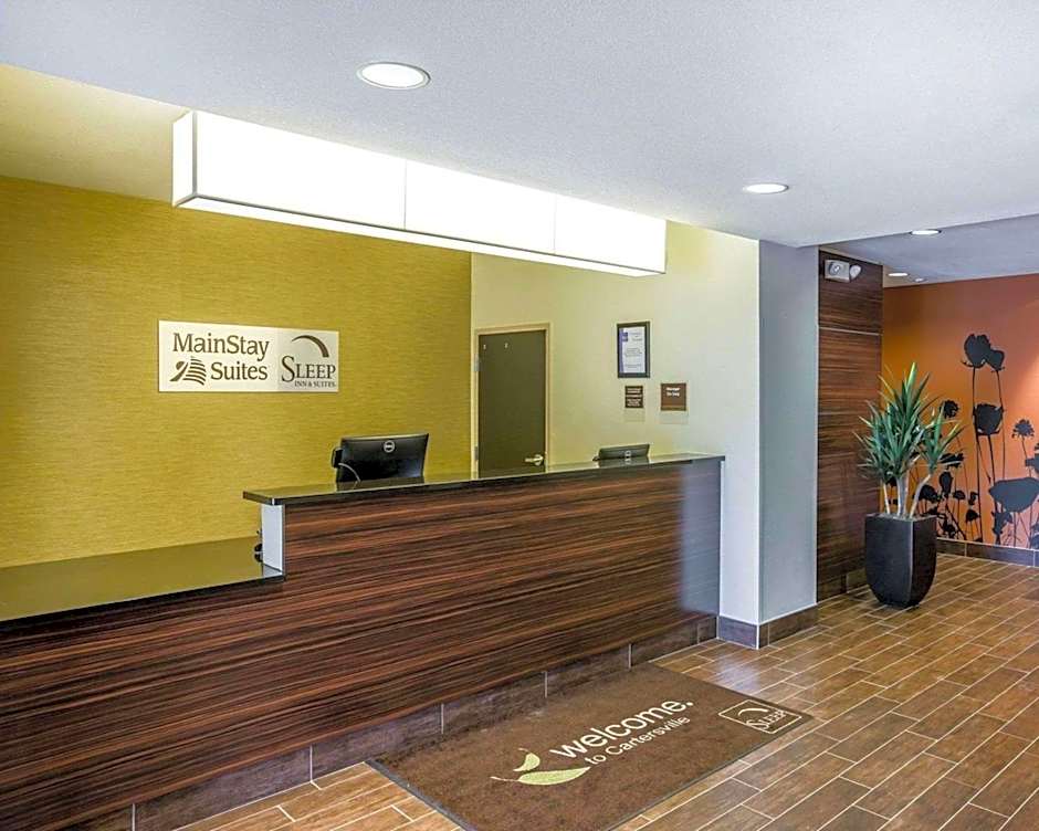 Sleep Inn Cartersville Emerson Lake Point