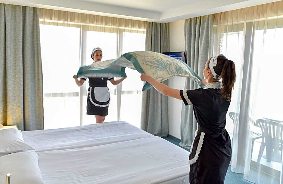 GRIFID Metropol Hotel - Premium All inclusive & Private Beach - Adults Only