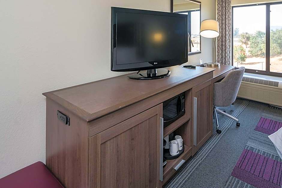 Hampton Inn By Hilton Livermore