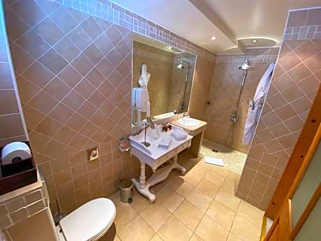Double Room - Disability Access