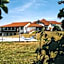 Hotel Dworek nad Regą