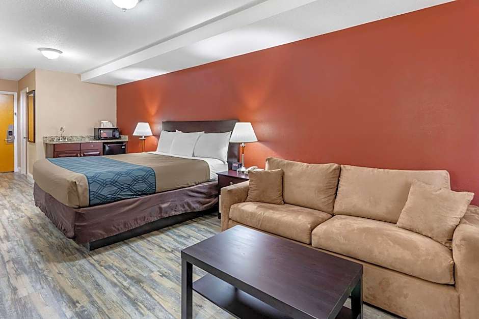 Econo Lodge Inn & Suites Old Saybrook - Westbrook