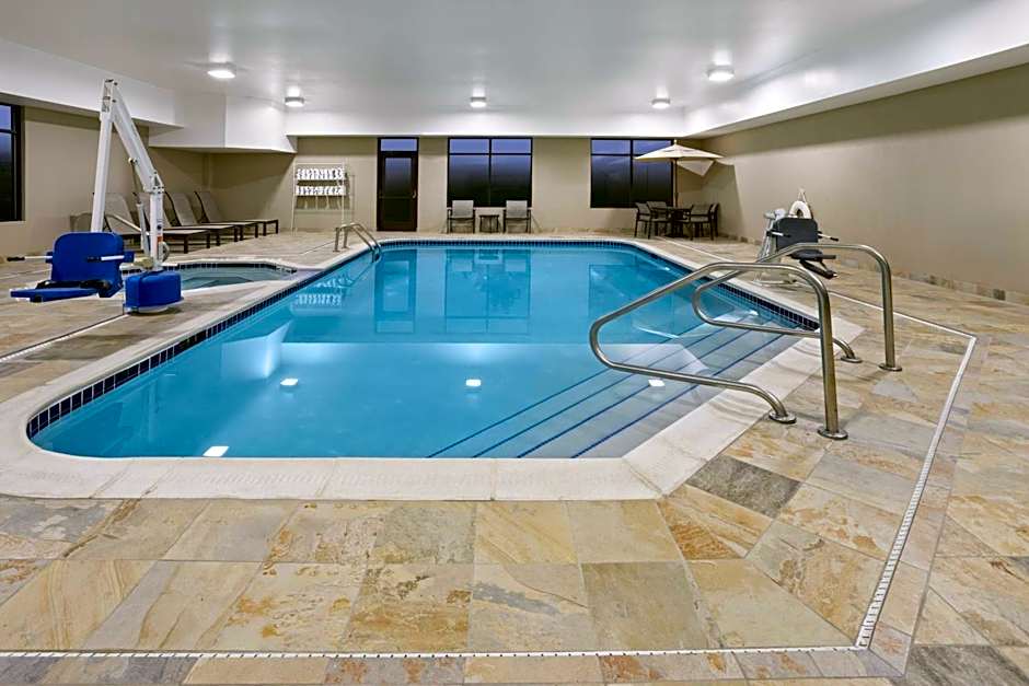 Hampton Inn Cleveland-Airport/Tiedeman Road