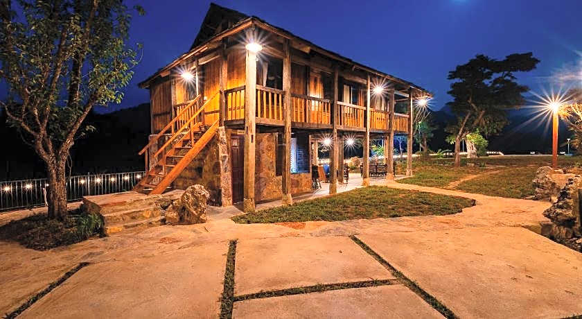 Khuoi Han Ecolodge Cao Bang