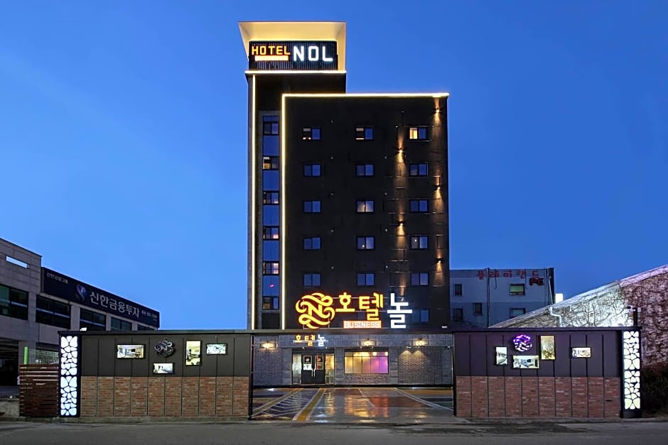 Hotel NOL