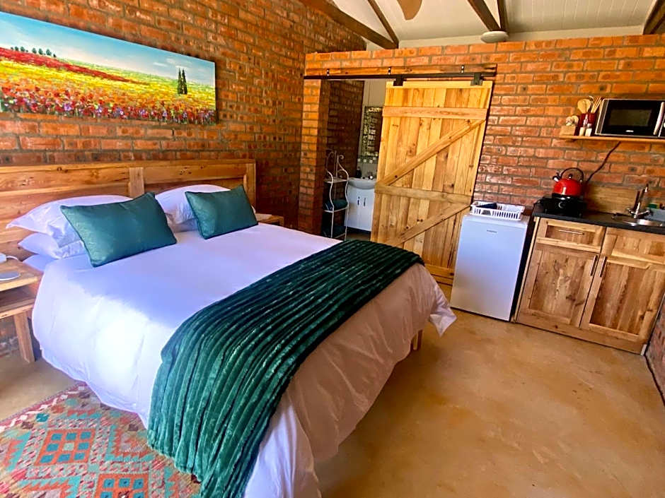 Foto 1 dari 5 — Comfort 1 Queen Bed