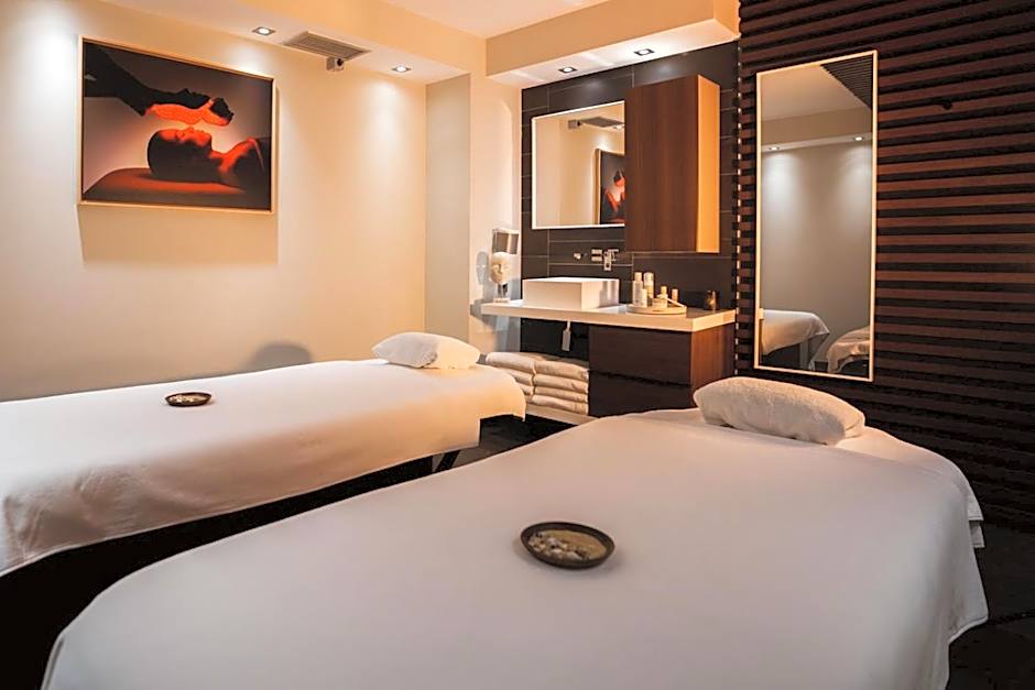 Kube Hotel St Tropez
