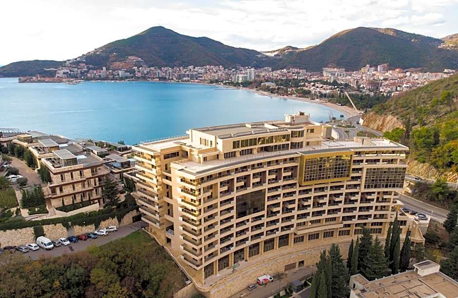 Hotel Harmonia by Dukley