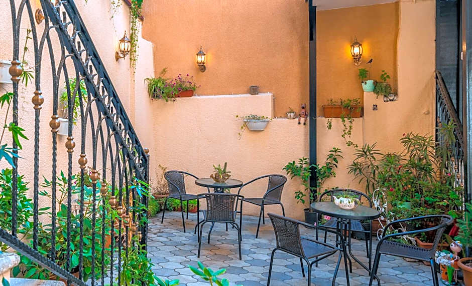 Golden Light Hotel