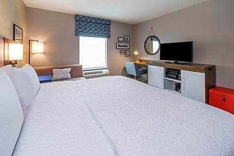 King Room - Mobility Access/Non-Smoking