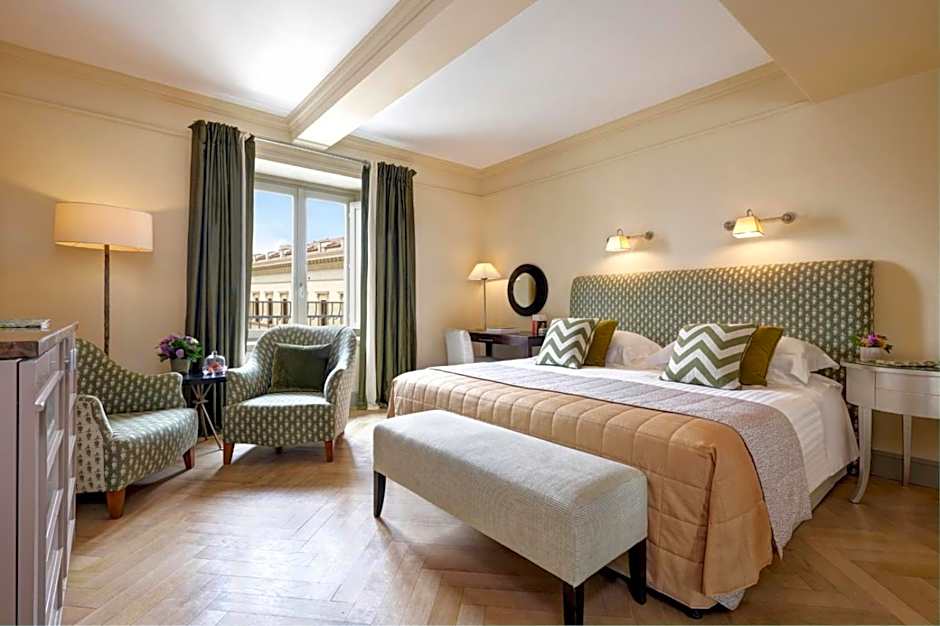 Hotel Savoy