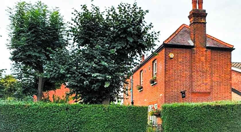 The Lodge Stanwell