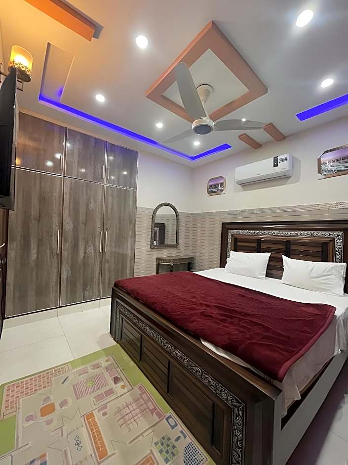 Makkah Tower Hotel – Lahore, WI