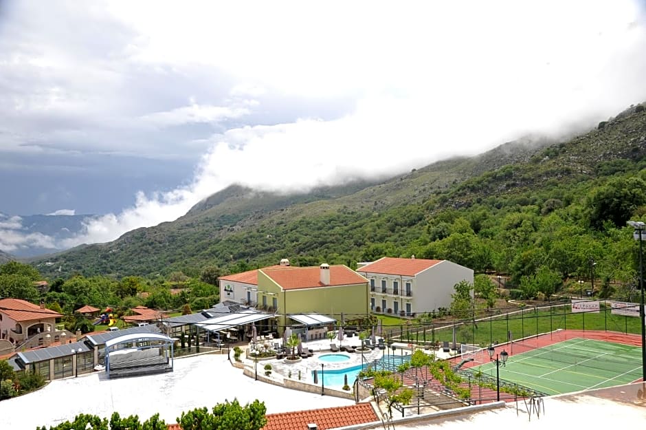 Alexander Mountain Resort