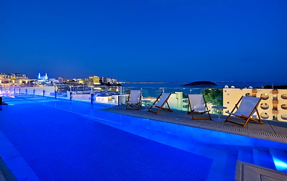 Innside Calvià Beach