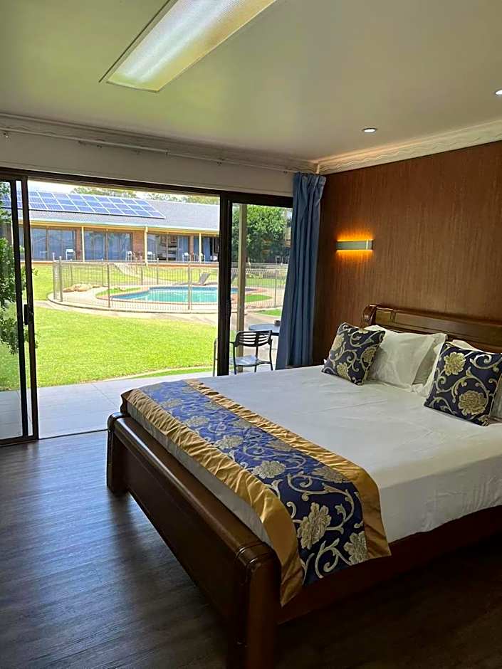 Oxley Motor Inn