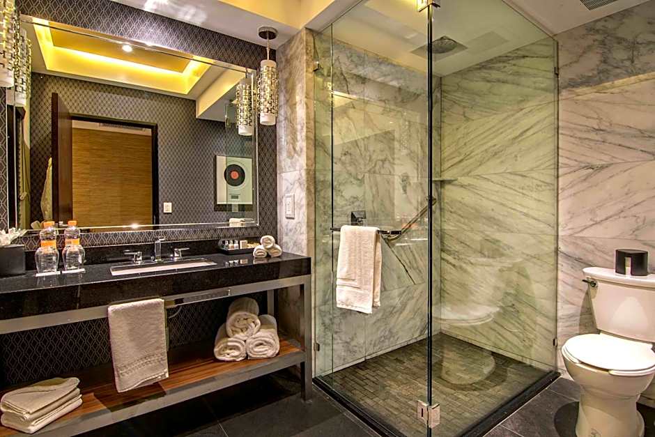 K Tower Boutique Hotel By Lucerna
