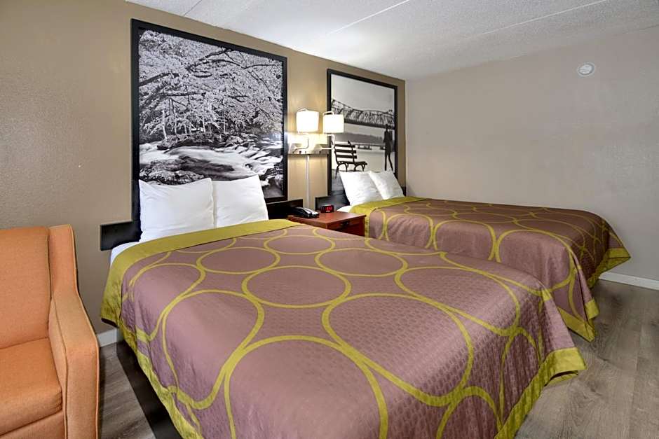 Super 8 by Wyndham Knoxville West/Farragut