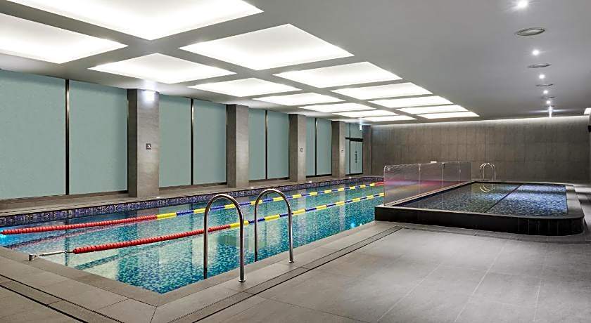 Hotel Hyundai by Lahan Ulsan