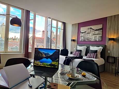 Studio with Balcony