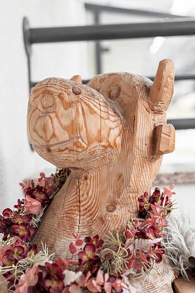 SCHMID Rooms & Apartments