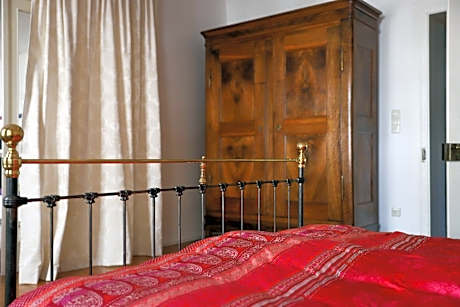 Superior King Suite