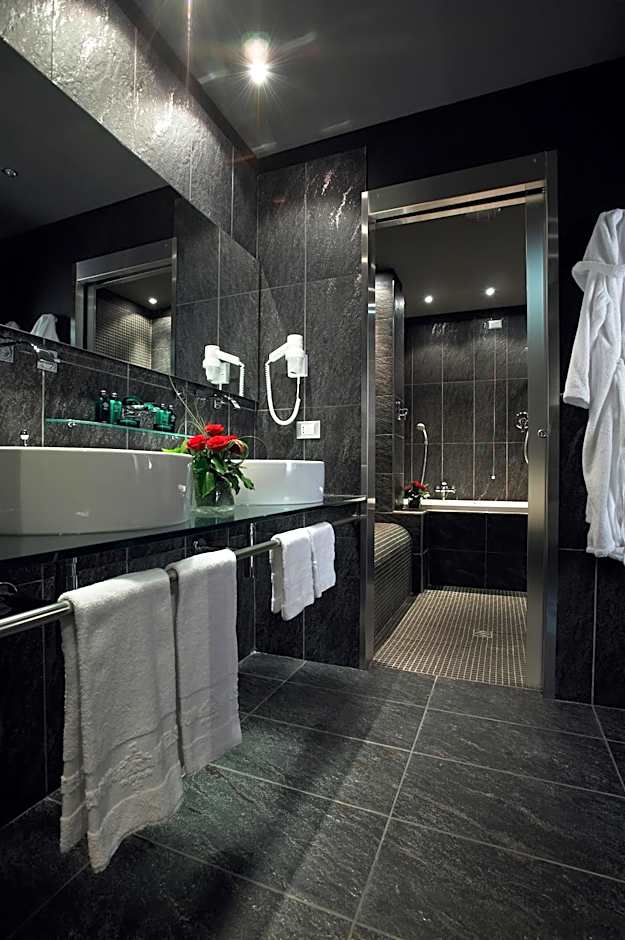 Savoia Hotel Regency