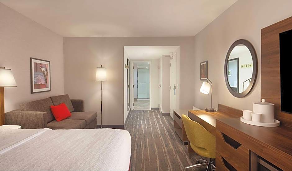 Hampton Inn By Hilton Athens