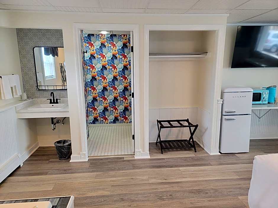 The Crest - Hampton Beach