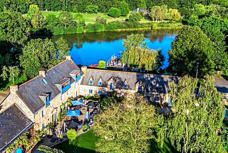 Logis Hôtel Le Manoir Des Portes