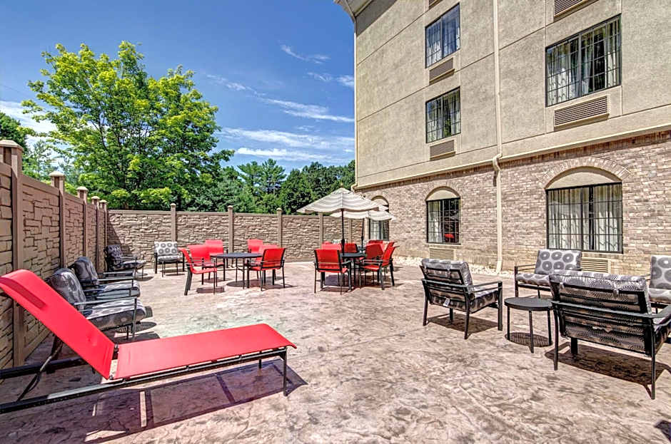 Hampton Inn By Hilton Salem