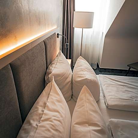 eXo Individual Hotel Lampertheim - by SuperFly Hotels