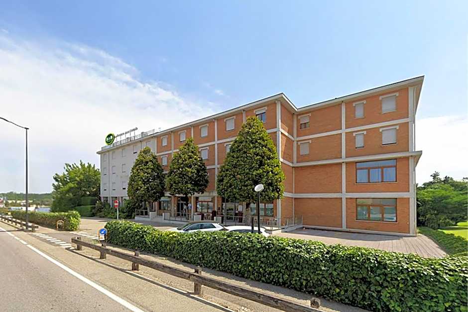 B&B HOTEL Mantova Cristallo