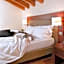 Al Tezzon Hotel