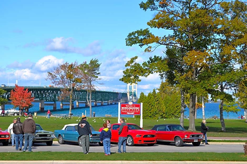 Parkside Inn Bridgeview