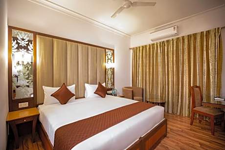 Superior Queen Room