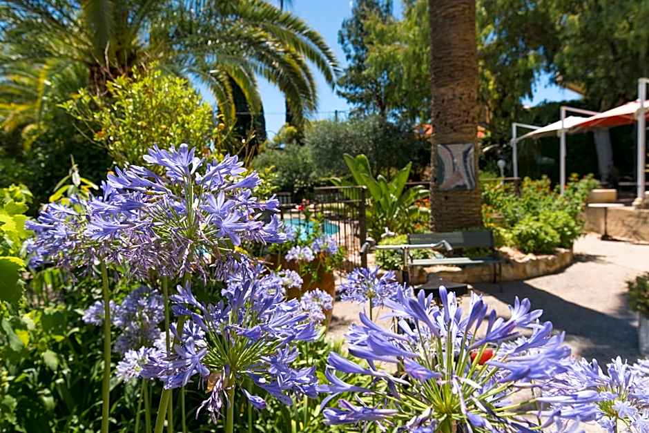 La Villa Roseraie , Hôtel Familial OUVERT TOUTE L'ANNEE