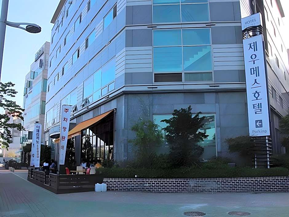 Incheon Airport Hotel Zeumes