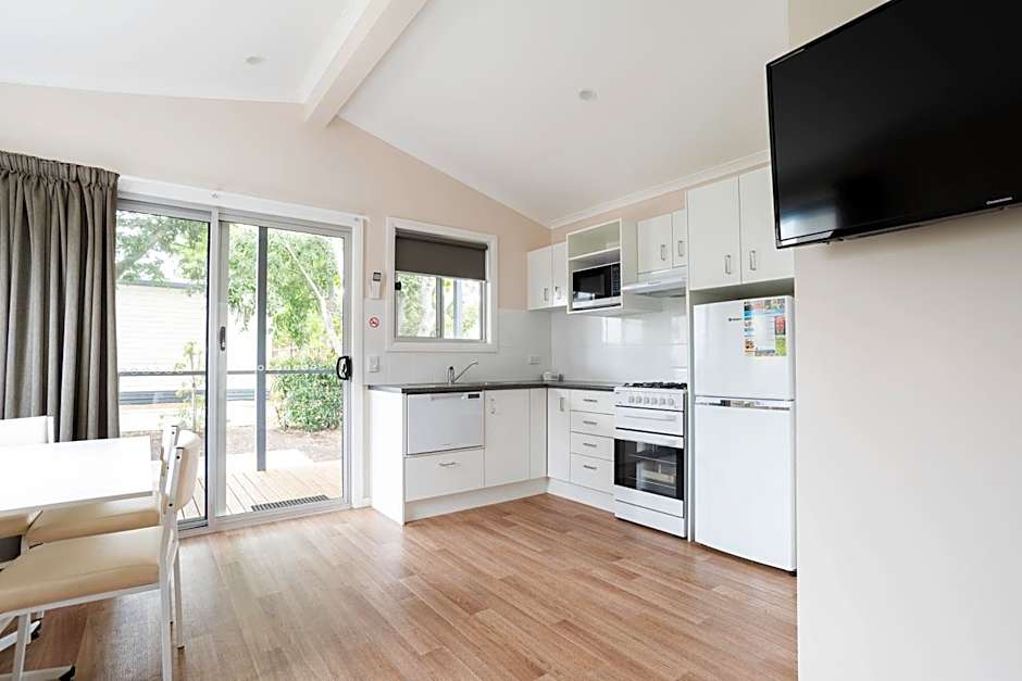 Crestview Tourist Park