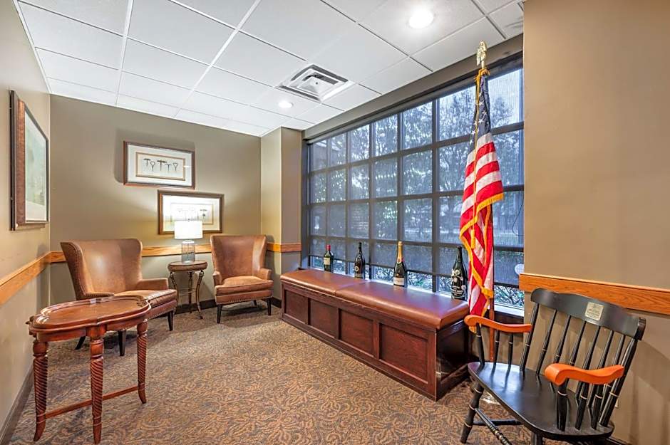 Best Western Premier Mariemont Inn