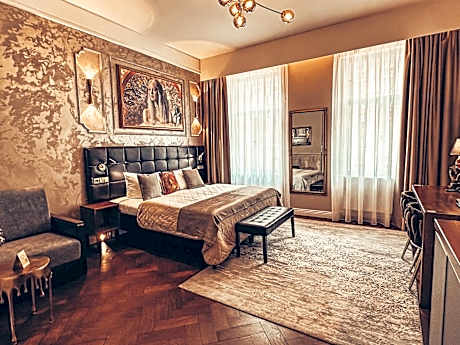 Deluxe Double or Twin Room with Extra Bed