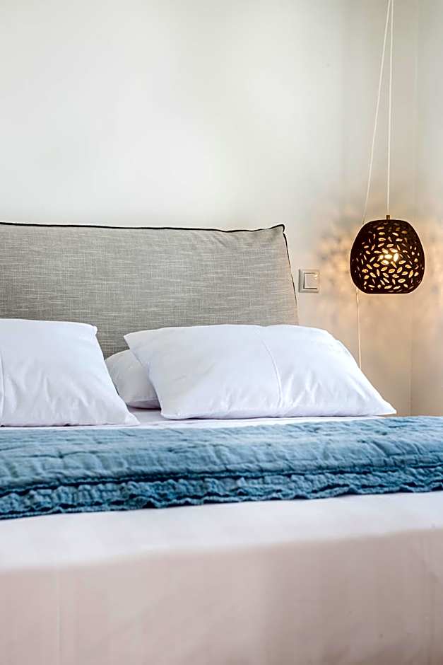 Argostoli Marina Suites