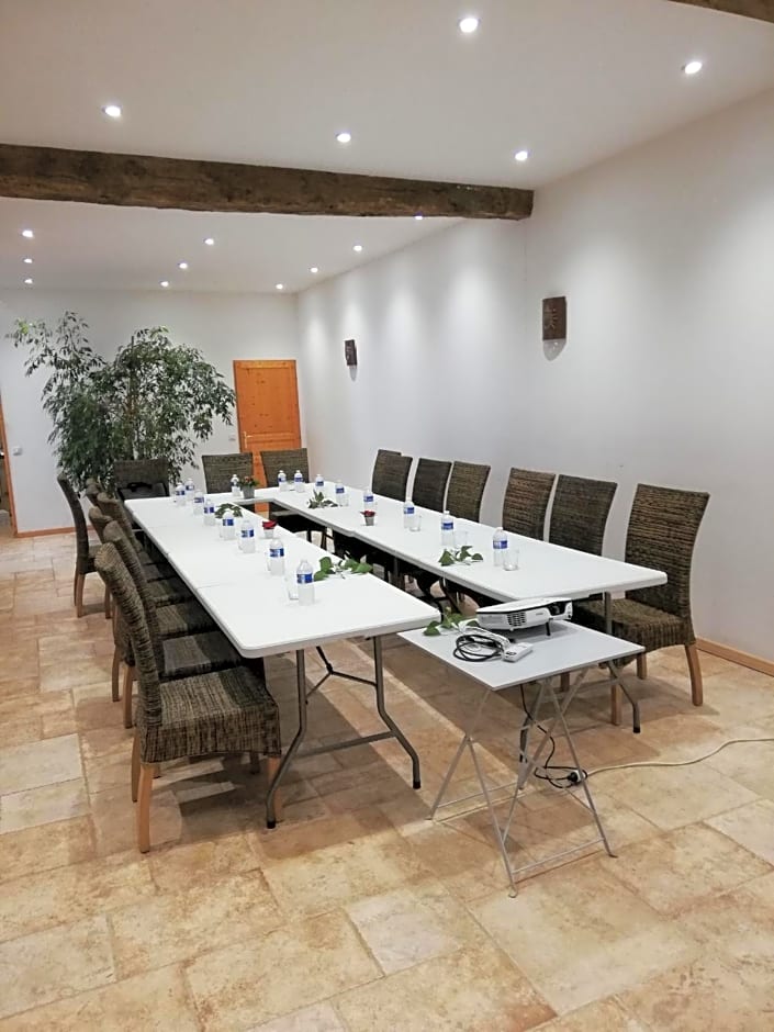 Chambres d'Hôtes "LE CALME"