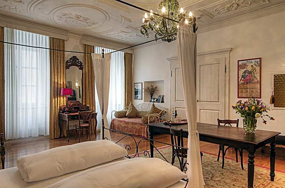 Hotel Orphee - Großes Haus