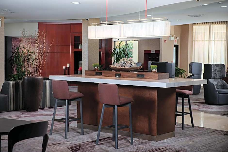 Courtyard by Marriott Bristol